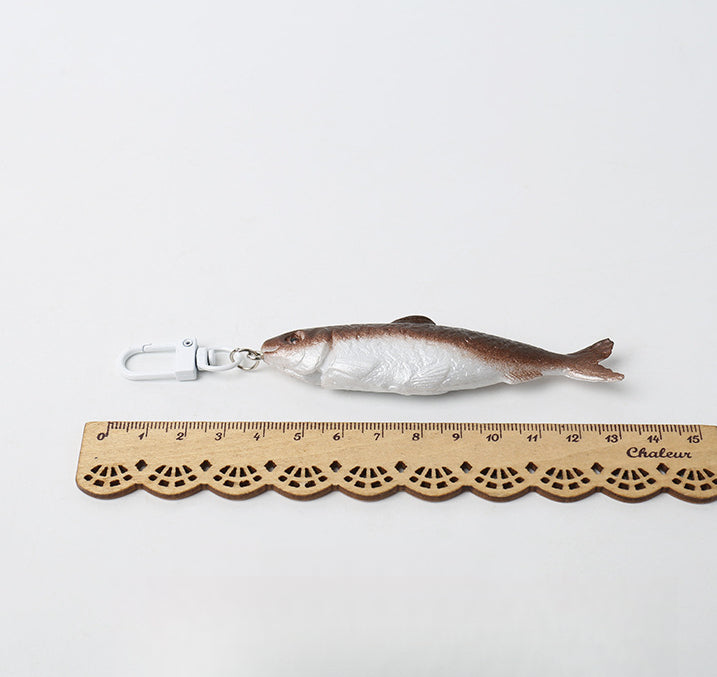 Quirky Realistic Salted Fish Keychain Backpack Pendant Ornament Personality Lifelike Japanese Style Fun Accessory